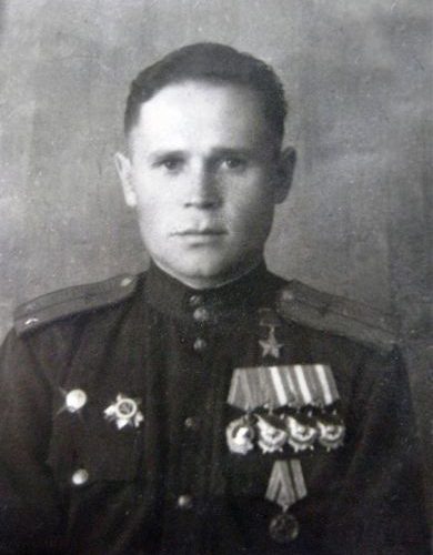 Кеңес Одағының Батыры  Иван Федорович Омигов