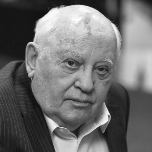 Михаил Горбачев 92-ге қараған шағында өмірден озды