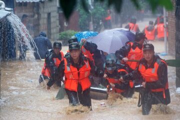 Қытайда тайфун салдарынан 1,3 млн адам эвакуацияланды