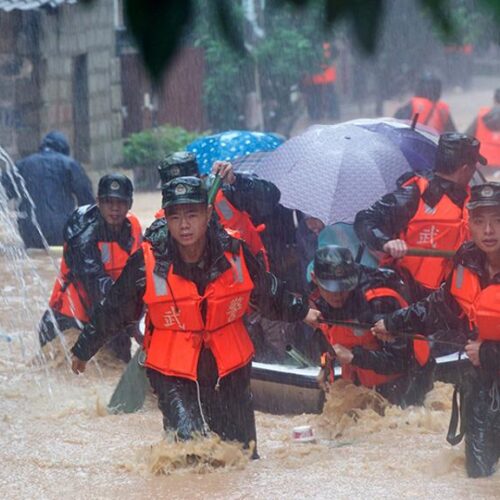 Қытайда тайфун салдарынан 1,3 млн адам эвакуацияланды