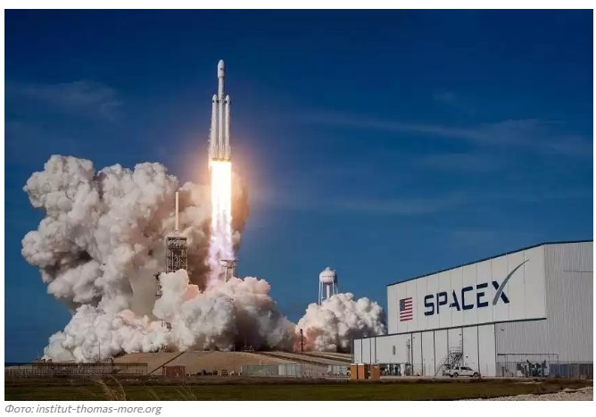 SpaceX 56 жаңа буынды Starlink спутнигі бар зымыран тасымалдағышын ұшырды