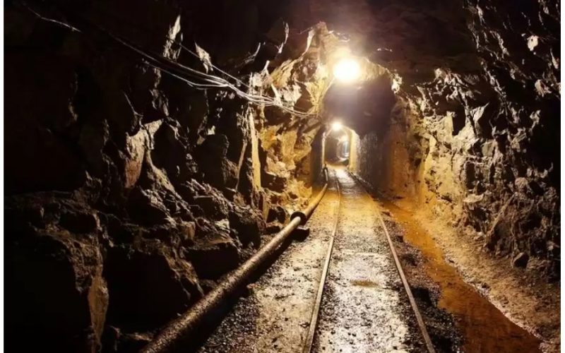 Ақмола облысында шахтаға заңсыз түсіп, алтын өндірмек болғандар анықталды