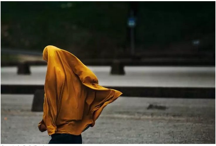 Иранда әйелдердің хиджаб киюін қадағалайтын полиция жұмысын қайта бастады
