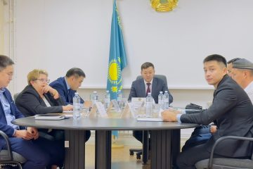 Қызметтік көліктерді мініп, жол қозғалысы   ережелерін бұзуда