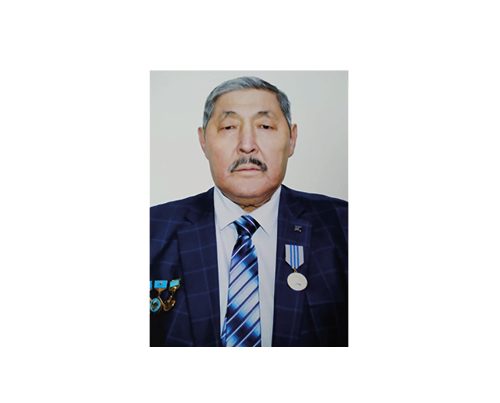 Өзіңді өзгелерге мойындатқан саңлақ едің!