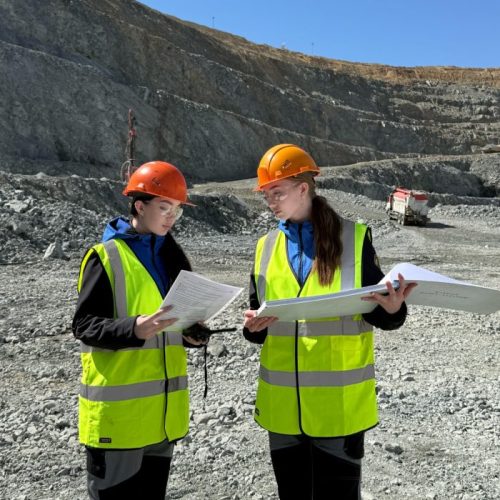 Еңбек адамдары: Болашақ – біздікі