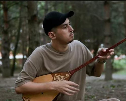 Жан серігі қазақтың домбырасы