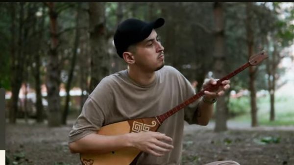 Жан серігі қазақтың домбырасы