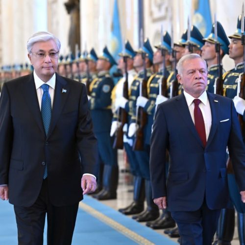 Ақордада елімізге ресми сапармен келген Иордания Хашимит Королдігінің Королі ІІ Абдалла бен әл-Хусейнді салтанатты қарсы алу рәсімі өтті