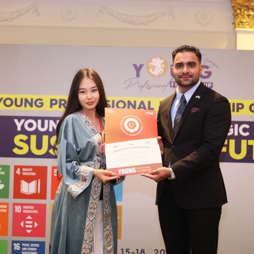 Фариза – халықаралық форум делегаты