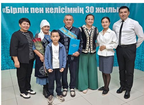 Бірлесіп ақылға салған істің берекесі көп