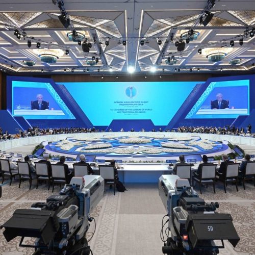 Президент Қазақстан территориясы ежелден түрлі мәдениеттер тоғысып, өркениеттер өзара біте қайнасқан мекен екеніне назар аударды