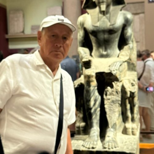 Көне тарих күмбездері