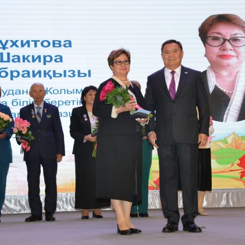 Ұстазды ұлықтаған елдің – ұрпағы саналы, болашағы жарқын