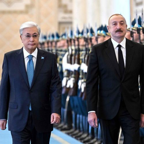 «Ақорда» резиденциясында елімізге мемлекеттік сапармен келген Әзербайжан Президентін ресми қарсы алу рәсімі өтті