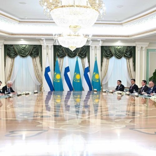 Қазақстан мен Финляндия президенттерінің келіссөзі екі ел делегацияларының қатысуымен одан әрі жалғасты