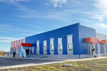 Жұрт жаңа  амбулаторияға барады