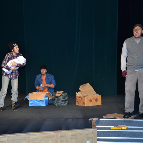 Арыңнан безбе, құлайсың. Балаңнан безбе жылайсың!..