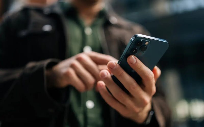 «Фишингтің жаңа толқыны — Сіздің Айфондарыңызды онлайн ұрлауда»