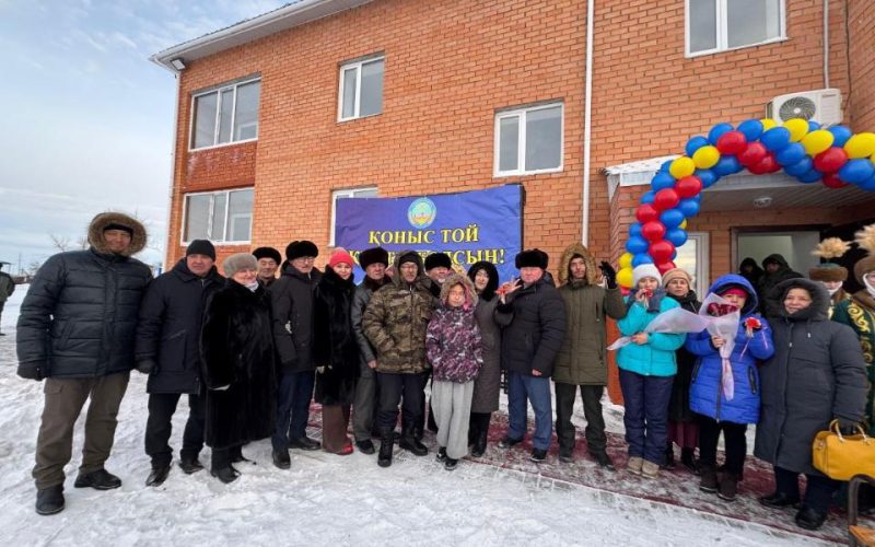 Жаңа пәтерлердің кілттері тапсырылды
