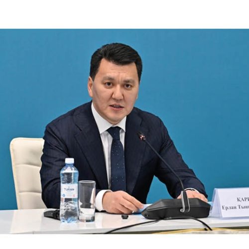Ерлан Қарин: Бурабайдағы құрылтайдың нәтижесінде 6 заң қабылданып, 10 заң жұмысқа алынды