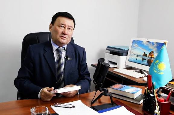 Конституциялық комиссияның құрамы мен жұмыс форматы – «Еститін мемлекет» қағидатының нақты өмірде іске асқанын айқын көрсететін мысал