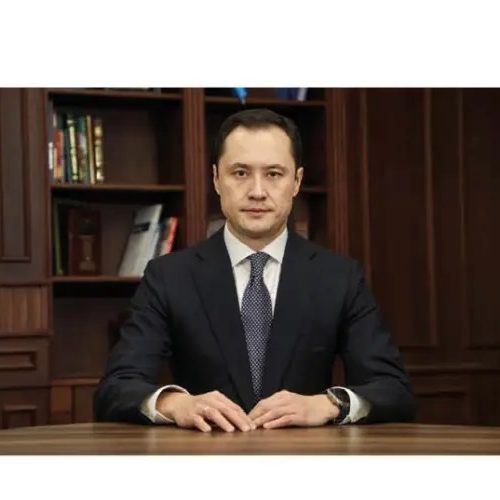 Ақмола облысы әкімінің орынбасары Ерлан ЖАРКЕШОВ: «Өңірге инвестиция тартудан да көш басындамыз»