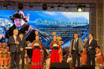 Дертпен тең сөз өнерін мақсат тұтқан