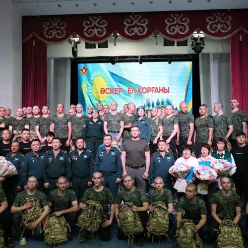 Ақмола облысында әскерге шақырылушыларды салтанатты шығарып салу өтті