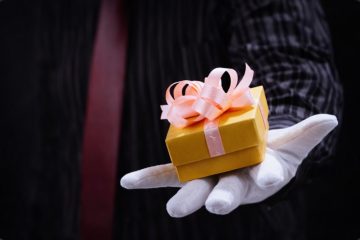 Қауіпті «сыйлықтар»: акциялар мен ұтыс ойындарының астарында не жатыр