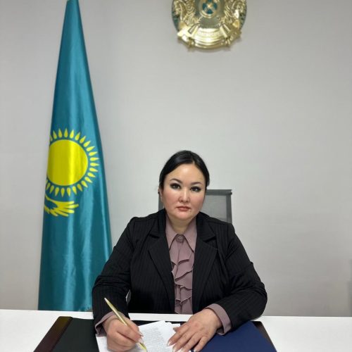 Адамның құқына кепілдіктері берілген