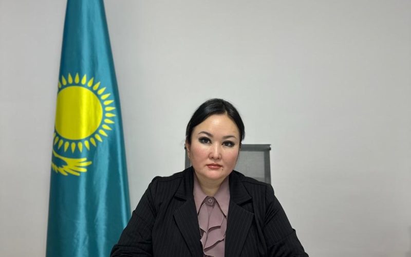 Адамның құқына кепілдіктері берілген