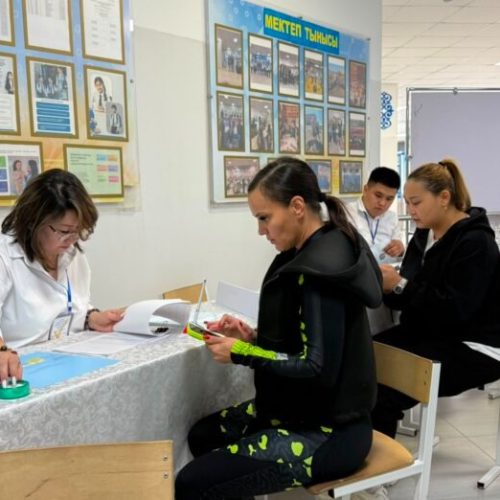 Қосшы қаласының спортшылары сайлауға бірге келді
