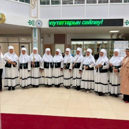 «Ұршық Party»: ұлттық өнер сайлау күнінің ерекше көрінісіне айналды