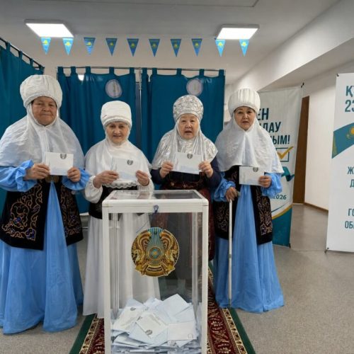 Өнер ұжымдары сайлауға бірге қатысты