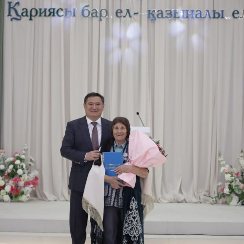 Қарттар күнін мерекелеуге Ақмола облысының барлық өңірінен ардагерлер бас қосты